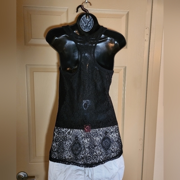 Express tank top - Picture 2 of 5